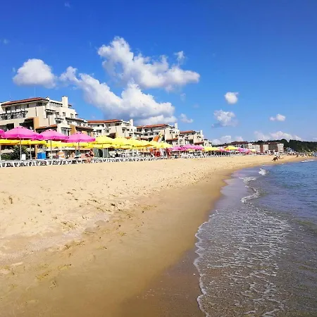 атеа на плажа - Atea On The *