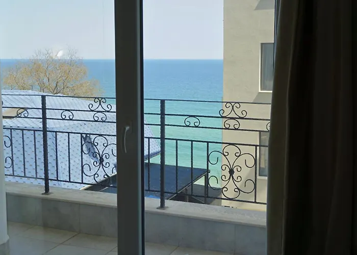 Апартамент атеа на плажа - Atea On The Обзор